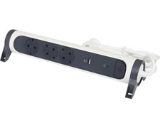 Удлинитель на 3 розетки 16 А с USB A+C, с УЗИП, кабель 1,5 м, белый/черный, премиум 694508 Legrand